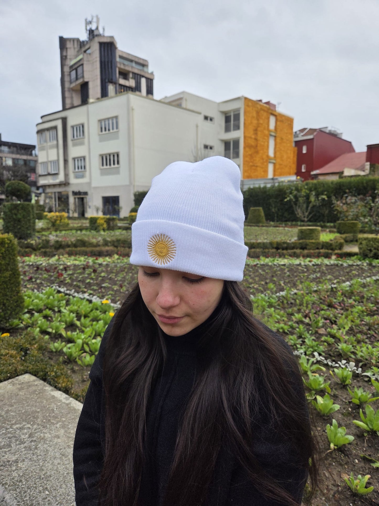 Gorrito de lana | Bordado Sol de Mayo
