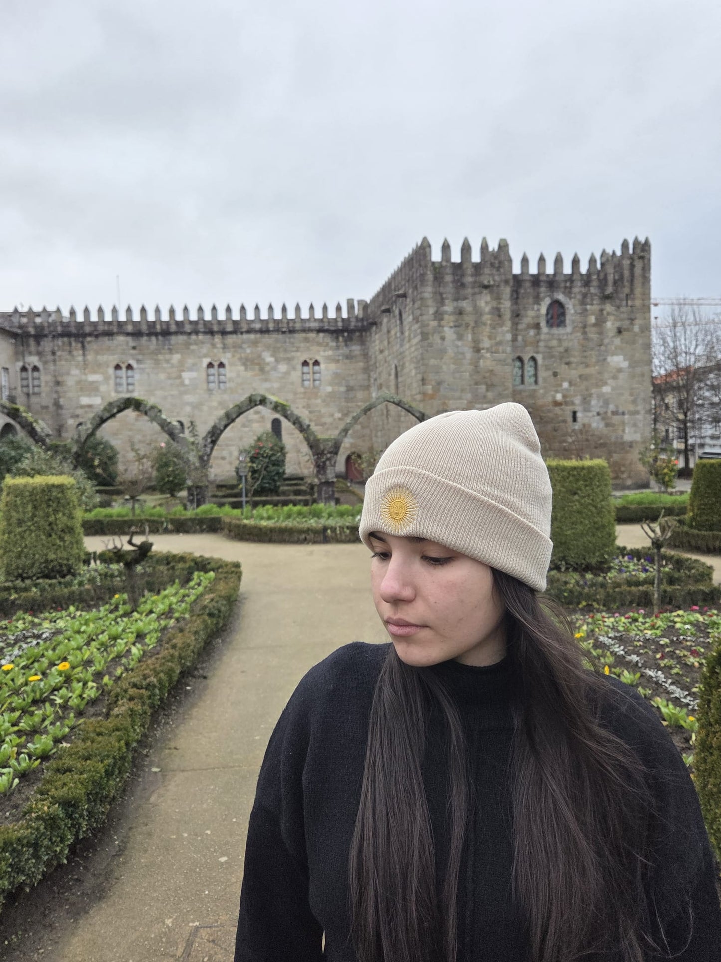 Gorrito de lana | Bordado Sol de Mayo