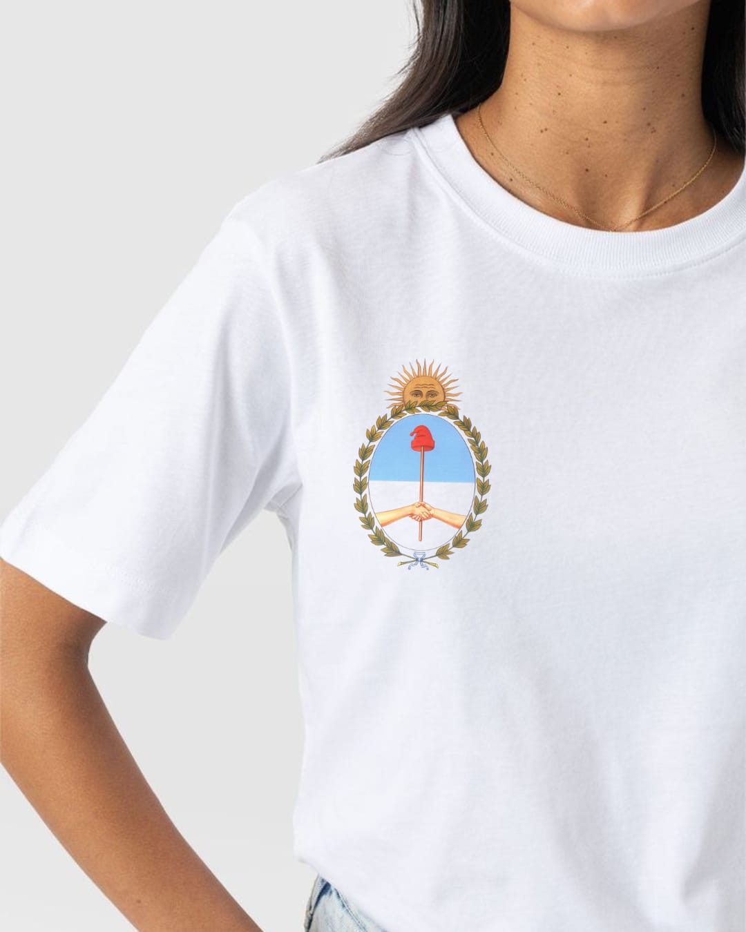 T-SHIRTS | Escudo Nacional